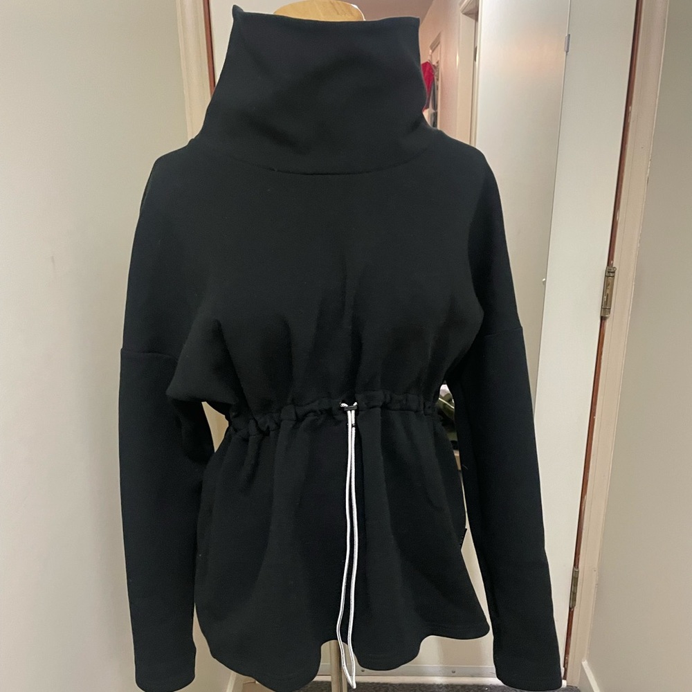 Varley Black High-Neck Sweatshirt